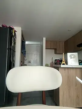 Valery_mora - suck nipples