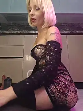 ThalinaFlame - DOGGY WITHOUT PANTIES