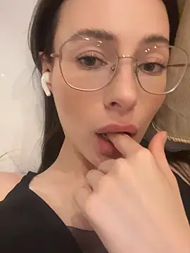 Mia_meeow - to get oneself wet