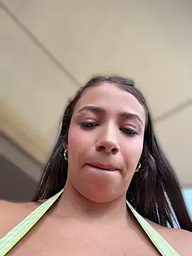 Hall_16 - Masturbation + Squirting