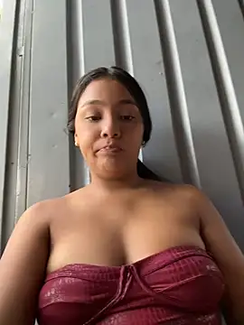 Baby_morena12 - Show tits + full nude