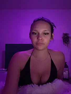 HotEmii - Massage your hot boobs 💦💦