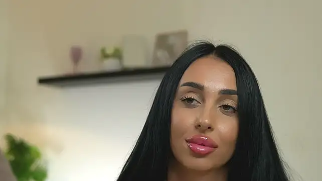 KairaAndrews - Buttplug and 10x spanks