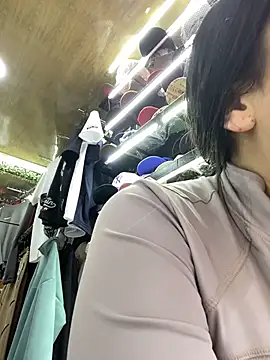 CelesteJones1 - Bounce my tits in your face 🍒