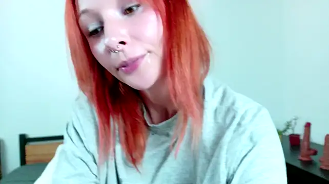 Hannaxo1 - Naked ass teasing!