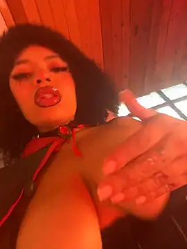 Alyssa_Houston - Ride torso so sexy