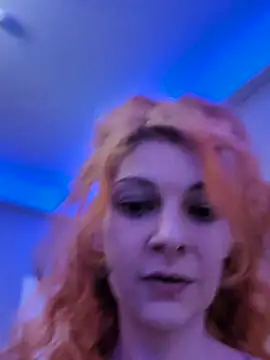 FreyaFucksFans - 😈 PUSSY FLASH RIGHT NEAR STRANGERS