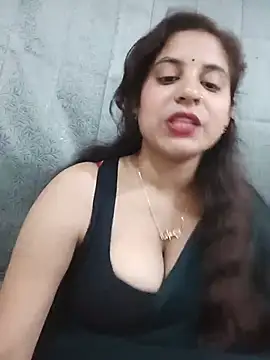 Lovely-girl99 - Full body massage with oil 🫦🫦💦🦵🏻😋