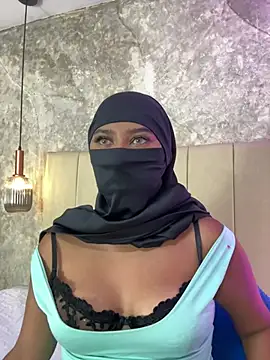 Daksha_a - -Look at my pussy from below💋