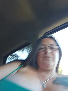 Angelbaby1998 - play with that sweet pussy angel