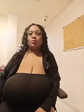 KITY_HILL - OIL ON MY TITS🔥💖