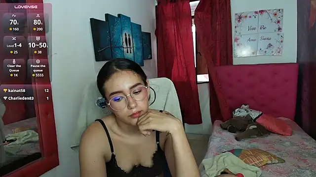 Miley_blue_ - SEXY STRIPTEASE, OIL SHOW 🥵💦