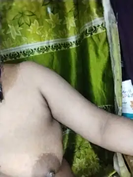 Sila_Vabi9 - লাইভে দুধ দেখাবো