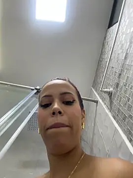 Vivian_Ellery - CRAZY RIDE ON YOUR FACE / TITS OUT🥵