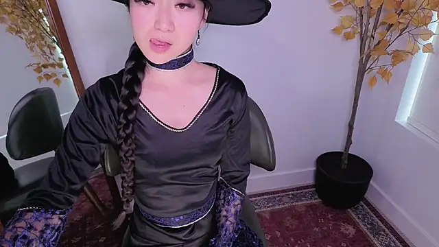 MySweetSofie - 🎃Magic wand on my clitty🎃