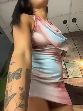 EmmaExoticaXXX - SHOW TITS AND SUCK