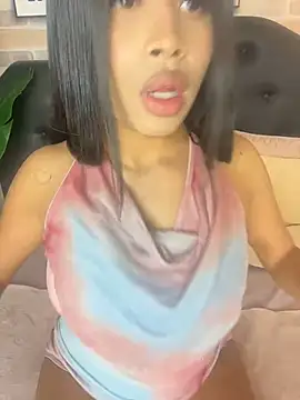 EmmaExoticaXXX - SHOW TITS AND SUCK