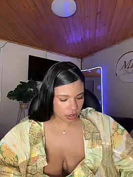 Isabella_boobd - Suck niples 🥵