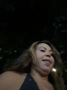 LariiHotWife - Levar ele para o carro