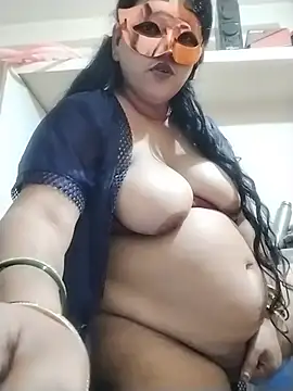 Lovely__Pinki