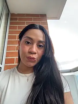 GabbyVoss - Get Me Soaking Wet In Here 💦💦
