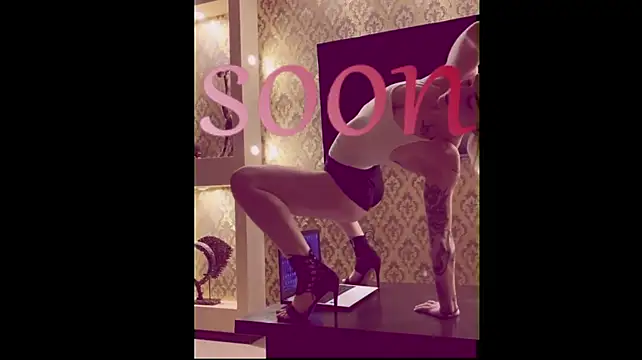 Mary_bby - SPANK BOOBS