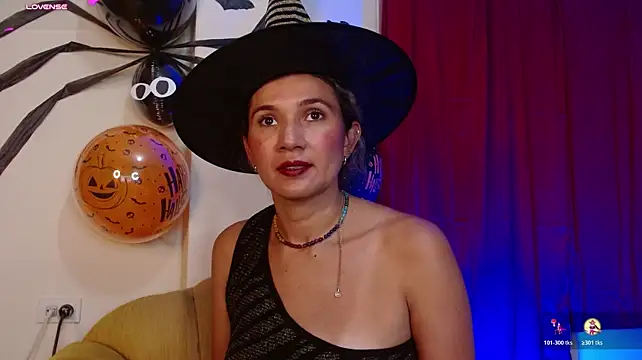 Adairamars - Show tits