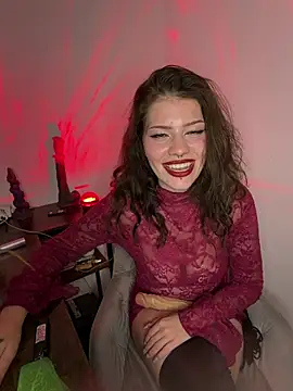 SunnyBunny19 - Dildo titjob 1min 💕