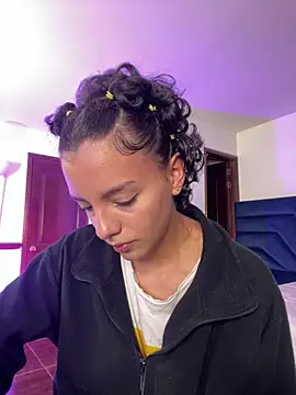 Peytongh_ - fuck my ass with fingers