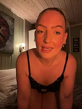 Cutenorax - Flash tits🥵