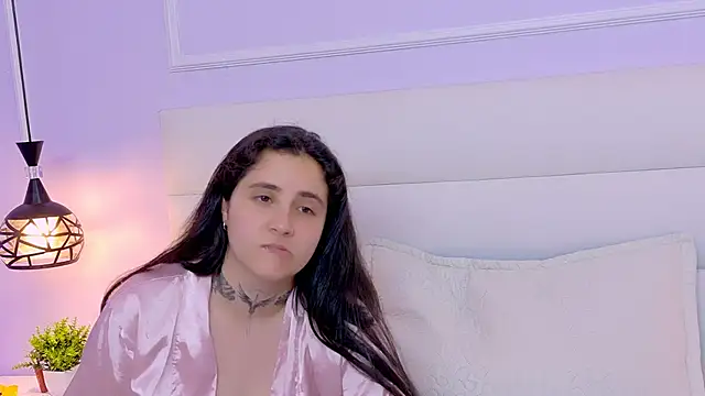Emma_and_Tara - play with the clit 💦