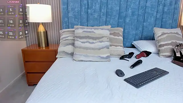 Ivi_Akina - 🔥Full pantyhose & foot fetish show