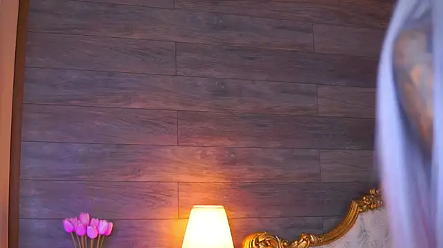Juicy_Jessye - dildo fuck missionary