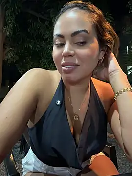 LariiHotWife - Levar ele para o carro