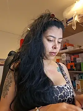 Luianna - Turn me on 💦😈😈