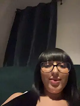 SofiaNoireX - Let’s escape the boobies🤭💕