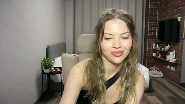 EmmyMills - Topless❤️
