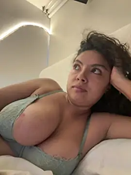 Nathcurly_ - Shhh, spank ass at home parents