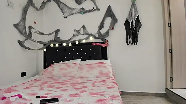Phenixpink22 - lets play pussy