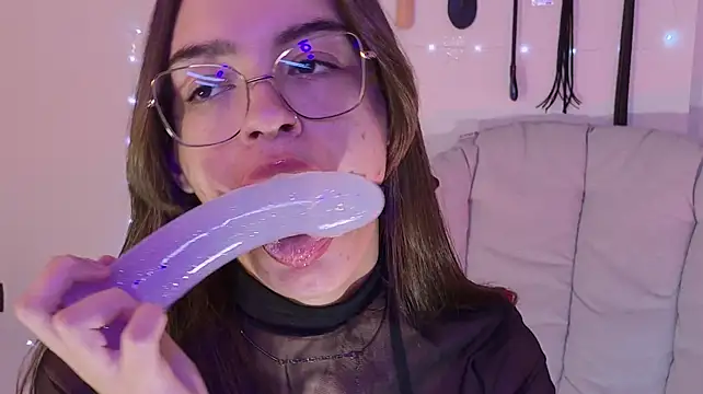 Nina_kink