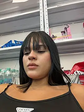Bella-Ferrer - fingers in my pussy and moan for you
