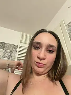 SexyAlisya - SQUIRTO CON VOI