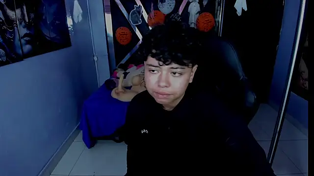 lunabustygirl2