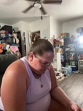 SexyNikki6969 - Use my lush while domi is charging