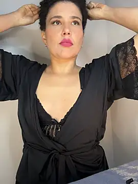 Luadonnaa - TAKE OFF MY CLOTHES