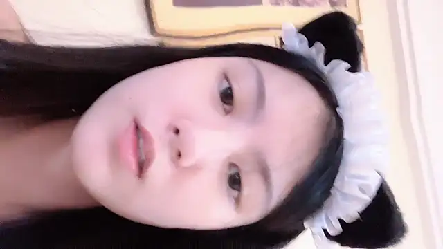 Yuanbaobao66 - 阳台全裸play