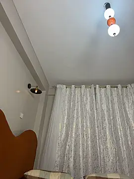Munju- - finger pussy in doggy position