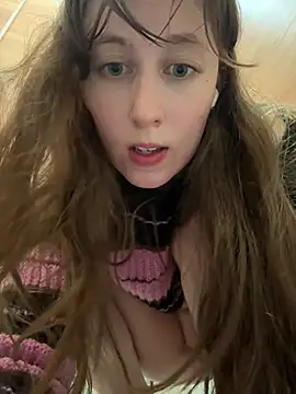 FroggyAnna - OPEN DOOR! FINGERING PUSSY! LUSH IN IT!