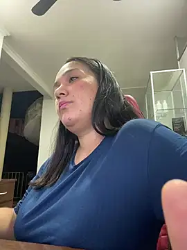 Selenaabloomm - 💖spank my big tits💖