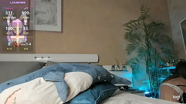 Diamond_D_ - dildo inside